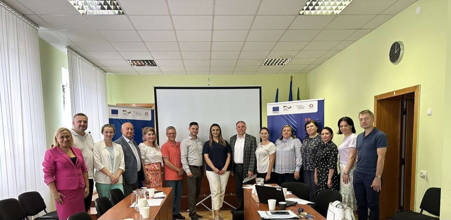 Asociația GAL ,, Vasile Stroescu " face parte din echipa Grupului de Lucru Participativ din raionul Edineț în cadrul Programul EU4Moldova 6 grupul de lucr participativ